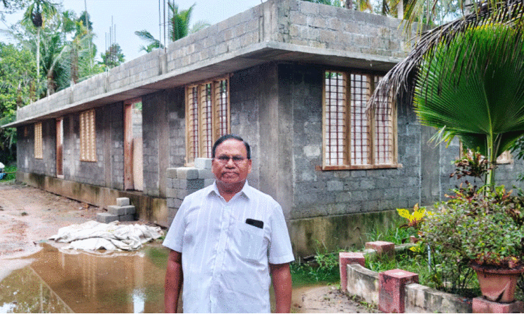 നിരാലംബരായ വയോജനങ്ങൾക്കായി 40 സെന്‍റ് ഭൂമിയിൽ ‘സ്നേഹവീട്’ ഒരുങ്ങുന്നു; ഇത് റിട്ട. സി.ബി.ഐ ഉദ്യോഗസ്ഥന്‍റെയും ഭാര്യയുടെയും സ്വപ്നസാഫല്യം