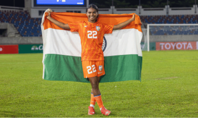 ഇന്ത്യൻ ജഴ്സിയിലെ അരങ്ങേറ്റ മത്സരത്തിൽതന്നെ ഗോൾ; കാൽ നൂറ്റാണ്ടിനു ശേഷം ഇന്ത്യൻ വനിതാ ഫുട്ബാൾ ടീമിലെത്തുന്ന മലയാളി താരം പി. മാളവികയുടെ വിജയകഥ