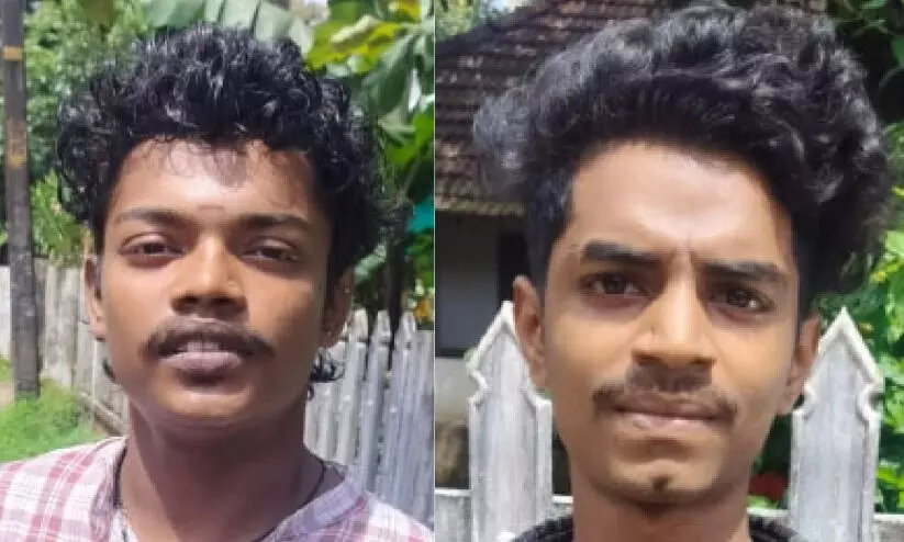 ജയ്ഹിന്ദ് മാർക്കറ്റിൽ സ്ഫോടക വസ്തു എറിഞ്ഞ സംഭവം; രണ്ടുപേർ അറസ്റ്റിൽ ജയ്ഹിന്ദ് മാർക്കറ്റിൽ സ്ഫോടക വസ്തു എറിഞ്ഞ സംഭവം; രണ്ടുപേർ അറസ്റ്റിൽ