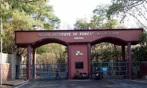 ഇ​ന്ത്യ​ൻ ഇ​ൻ​സ്റ്റി​റ്റ്യൂ​ട്ട് ഓ​ഫ് ഫോ​റ​സ്റ്റ് മാ​നേ​ജ്മെ​ന്റി​ൽ എം.​ബി.​എ