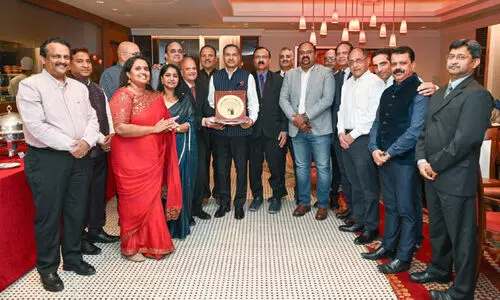 എ​ഫ്‌.​ഐ.​ഡി ഇ​ന്ത്യ​ൻ അം​ബാ​സ​ഡ​ർ​ക്ക് യാ​ത്ര​യ​യ​പ്പു ന​ൽ​കി