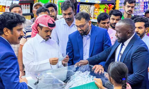 റീ​ജ​ൻ​സി ഗ്രൂ​പ് 15ാം വാ​ർ​ഷി​കാ​ഘോ​ഷം