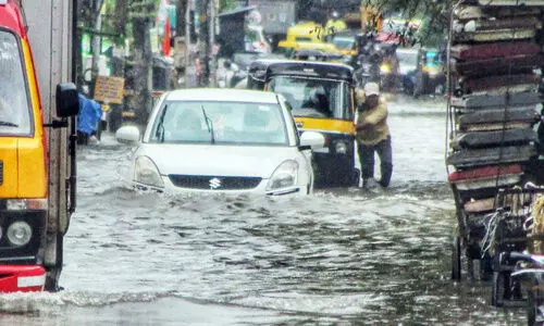 ദുരിതം വിതച്ച്​ തലസ്​ഥാനത്ത്​ പെരുമഴ