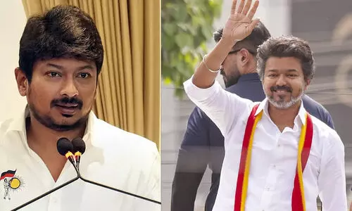 ശനിയാഴ്ച മാത്രം രാഷ്ട്രീയപ്രവർത്തനം നടത്തുന്നയാളല്ല ഞാൻ; വിജയിക്കെതിരെ വിമർശനവുമായി ഉദയനിധി സ്റ്റാലിൻ