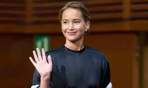 ഗസ്സയിൽ നടക്കുന്നത് വംശഹത്യ; ഫലസ്തീന് പരസ്യമായി പിന്തുണ പ്രഖ്യാപിച്ച് അമേരിക്കൻ നടി ജെന്നിഫർ ലോറൻസ്