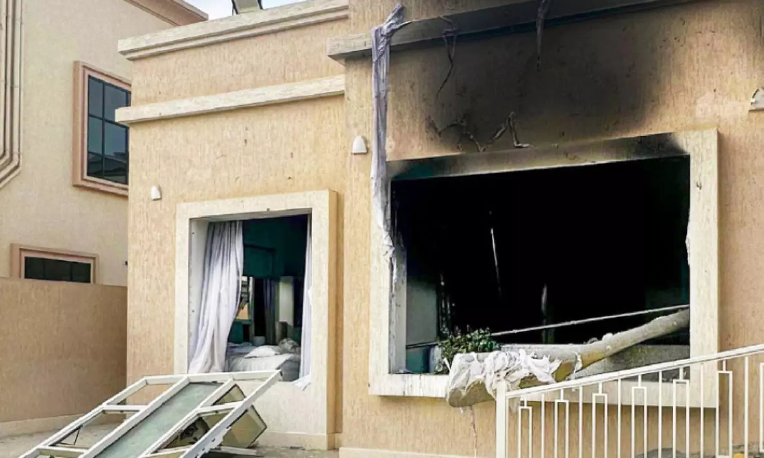 ഖോ​ർ​ഫു​ക്കാ​നി​ൽ വീ​ടി​ന് തീ​പി​ടി​ച്ച് സ്വ​ദേ​ശി​ക്ക്​ പ​രി​ക്ക്​