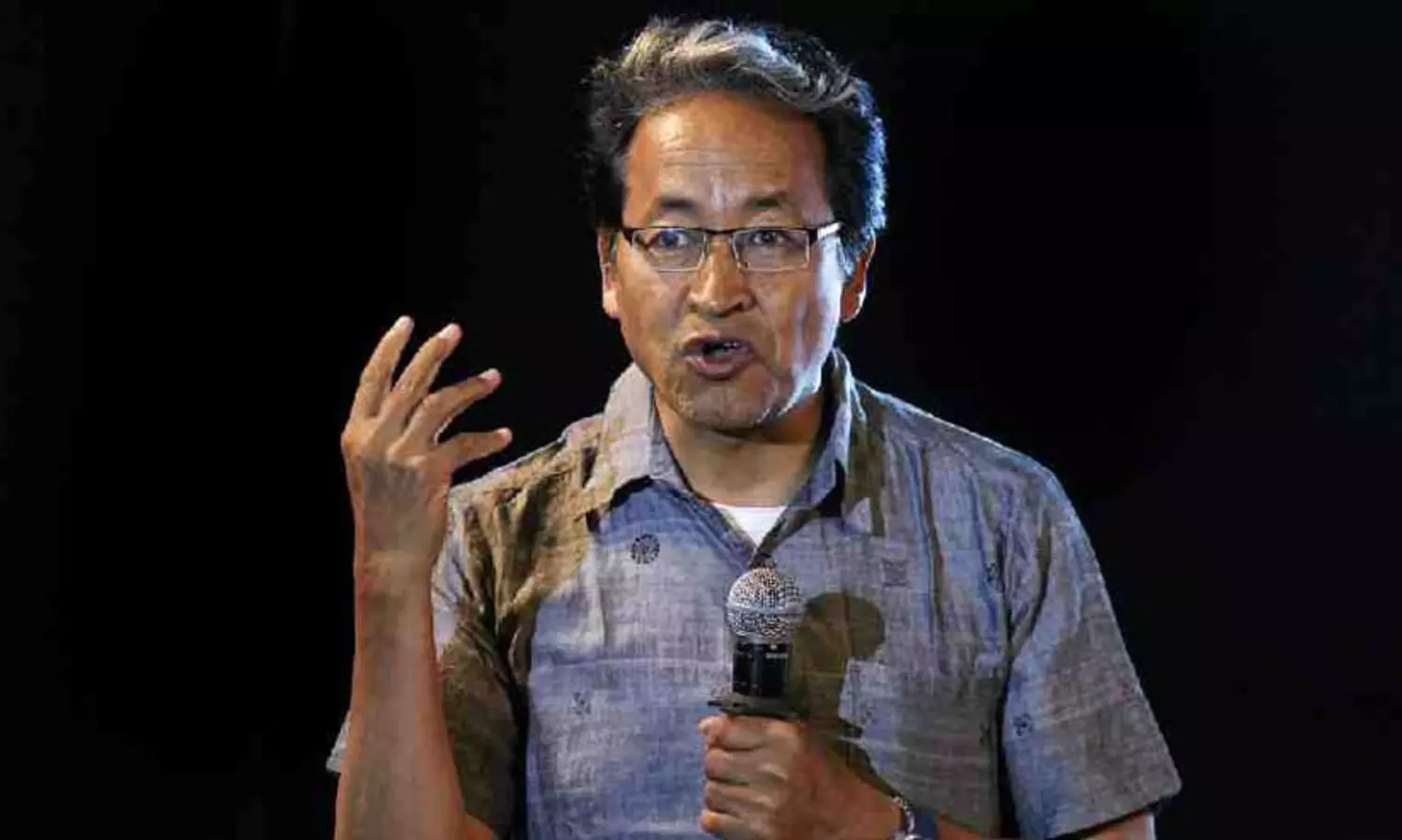 സോനം വാങ്ചുകിനെതിരെ പാക് ബന്ധമാരോപിച്ച് അന്വേഷണത്തിന് ലഡാക്ക് പൊലീസിന്റെ നീക്കം