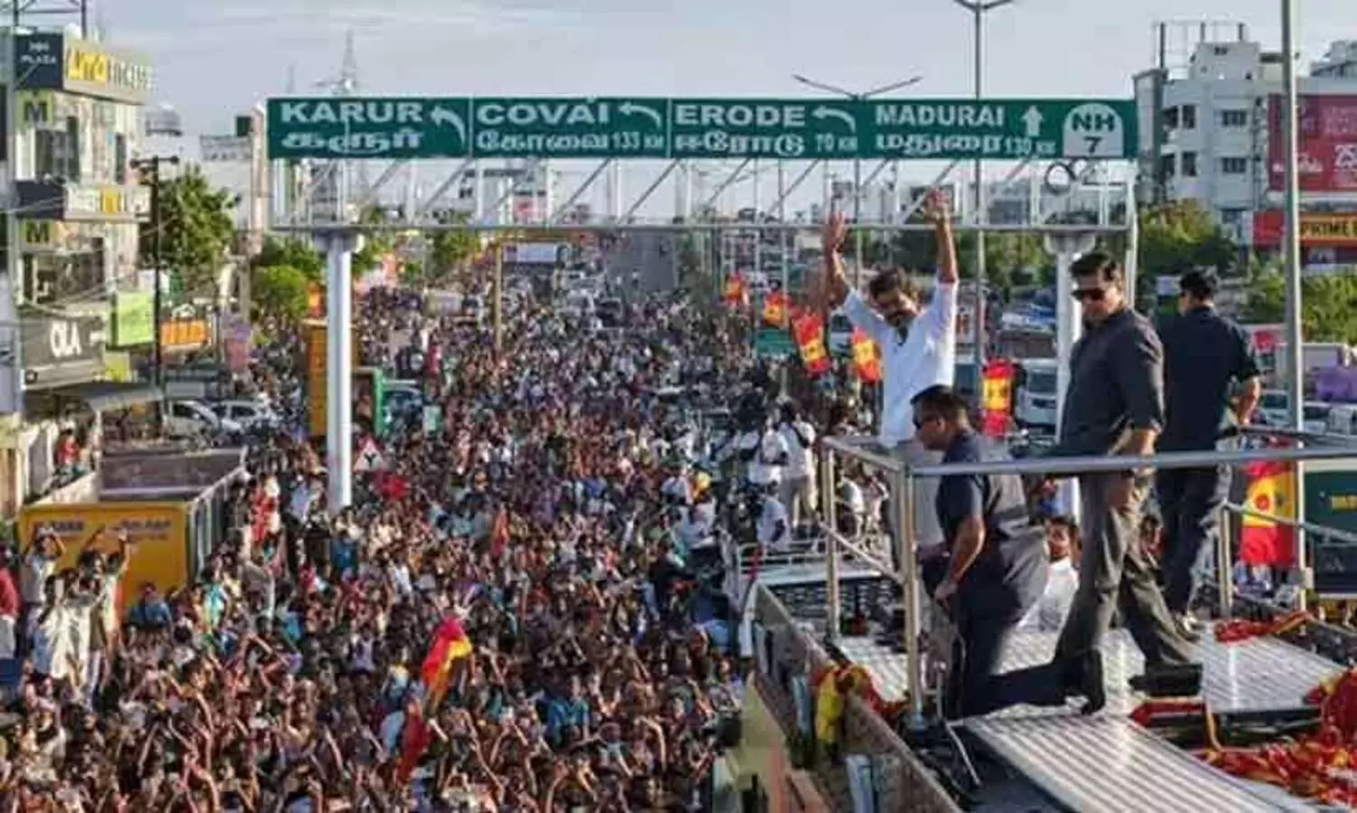 കരൂർ ദുരന്തം: മരിച്ചവരുടെ കുടുംബത്തിന് രണ്ടു ലക്ഷം രൂപ ധനസഹായം പ്രഖ്യാപിച്ച് പ്രധാനമന്ത്രി