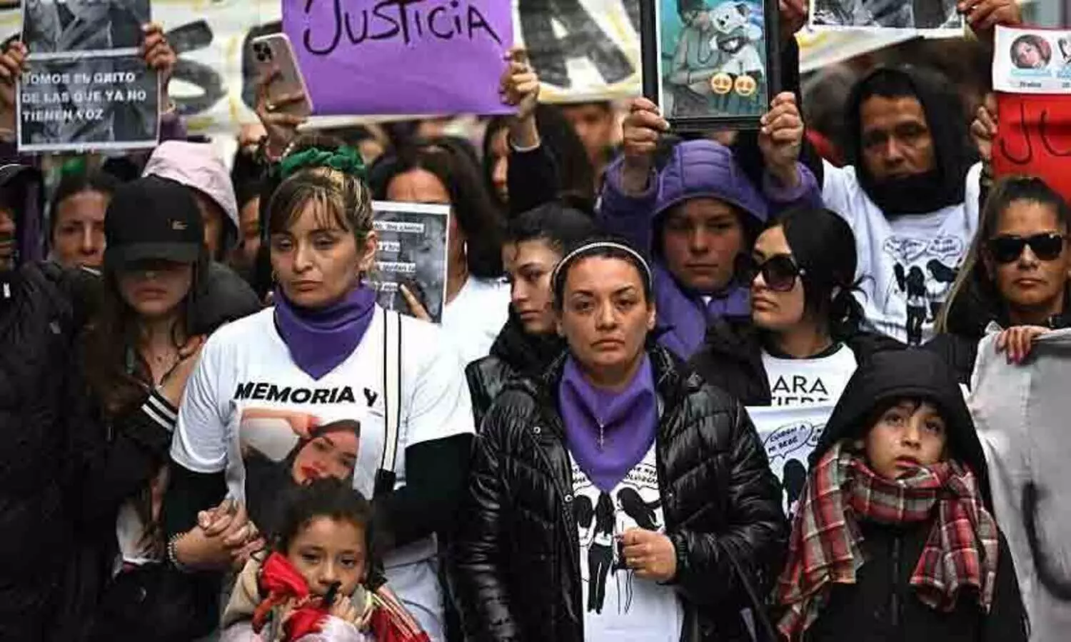 വിരലുകൾ മുറിച്ചു മാറ്റി, നഖങ്ങൾ പിഴുതെടുത്തു, പിന്നീട് ശ്വാസംമുട്ടിച്ചു കൊലപ്പെടുത്തി; ദൃശ്യങ്ങൾ  ലൈവായി ഇൻസ്റ്റഗ്രാമിലൂടെ പുറത്തുവിട്ടു