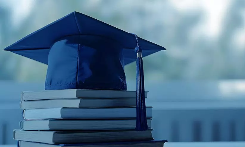 ഉ​ന്ന​ത വി​ദ്യാ​ഭ്യാ​സ​ത്തി​ന് പ്രാ​ധാ​ന്യം ന​ൽ​ക​ണം -ന​ജീ​ബ് കാ​ന്ത​പു​രം എം.​എ​ൽ.​എ