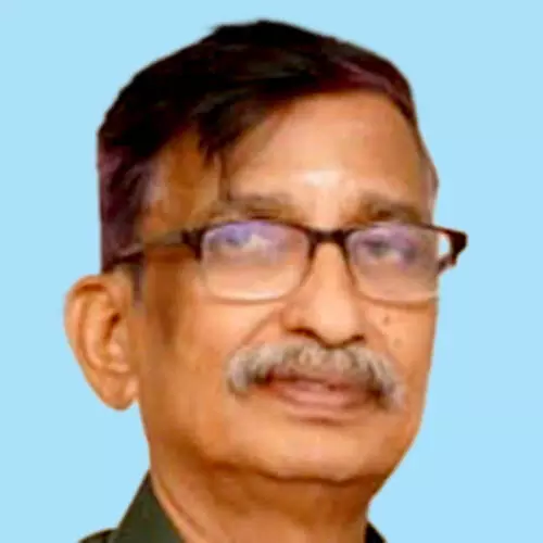 ക​രു​ണാ​ക​ര​ന്‍