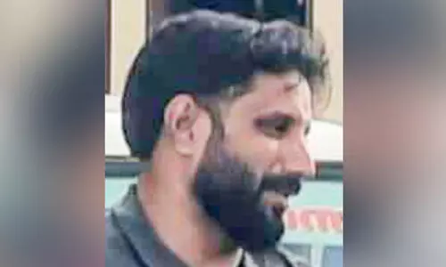 ഒ​ഡി​ഷ​യി​ൽ​നി​ന്ന് ക​ട​ത്തി​ക്കൊ​ണ്ടു​വ​ന്ന 10 കി​ലോ ക​ഞ്ചാ​വ് പി​ടി​കൂ​ടി