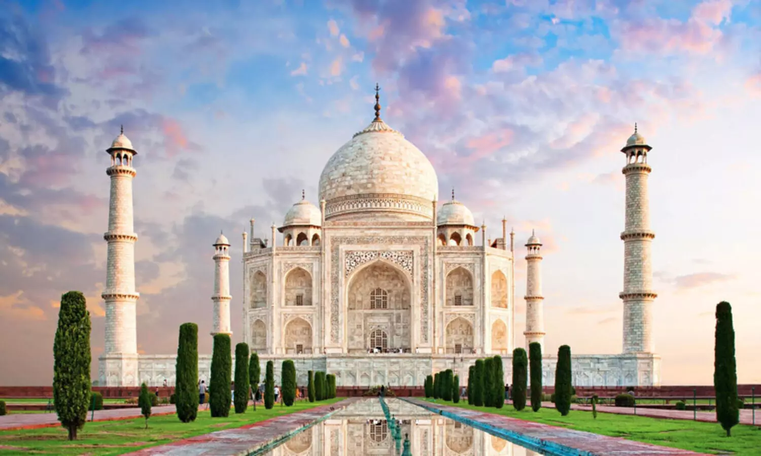69 ലക്ഷം സന്ദർശകർ; രാജ്യത്ത് ഏറ്റവും കൂടുതൽ പേർ സന്ദർശിച്ച സ്മാരകമായി താജ്മഹൽ