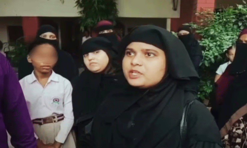 burqa bans in Kanpur school