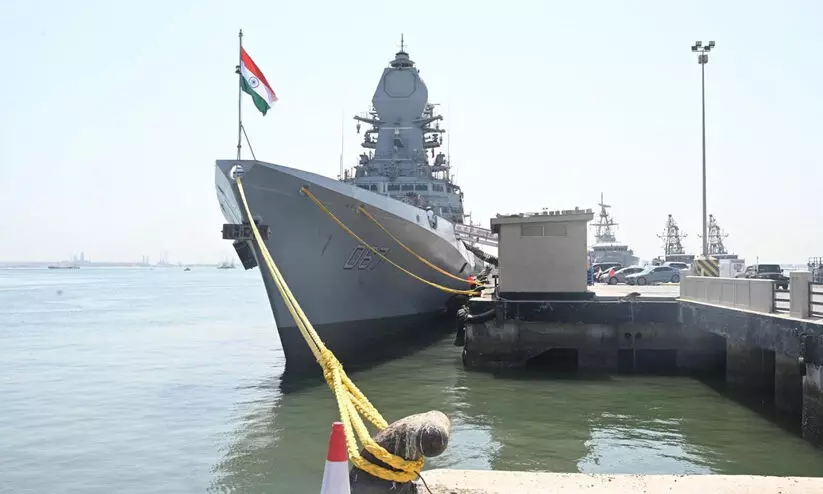 ബഹ്റൈനിൽ ഔദ്യോഗിക സന്ദർശനം നടത്തി ഇന്ത്യൻ നാവികസേന കപ്പലുകൾ ബഹ്റൈനിൽ ഔദ്യോഗിക സന്ദർശനം നടത്തി ഇന്ത്യൻ നാവികസേന കപ്പലുകൾ