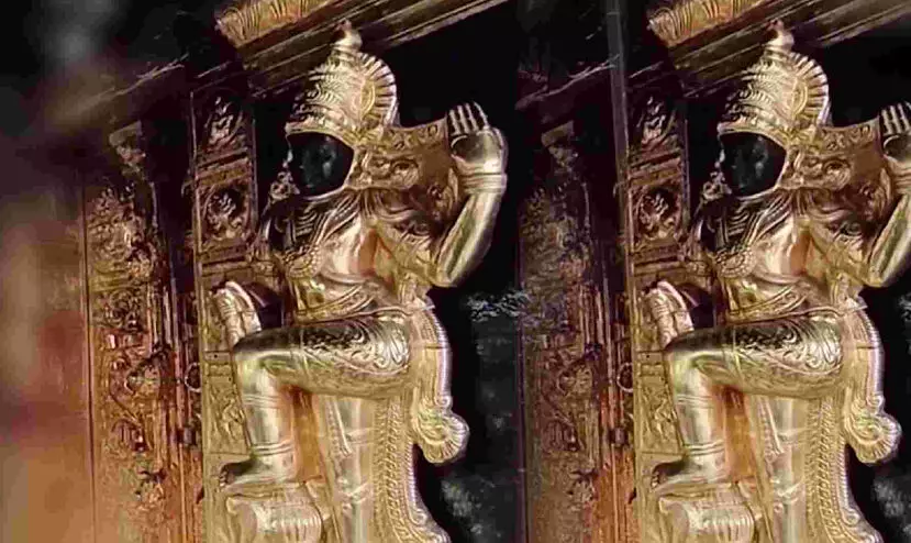 ശബരിമലയിലെ സ്വർണംപൂശിയ ദ്വാരപാലക ശിൽപം ദേവസ്വം ബോർഡിന് ചെമ്പുപാളിയായതെങ്ങനെ..?; 1999ൽ വിജയ് മല്യ വഴിപാടായി സമർപ്പിച്ചതാണ് ശ്രീകോവിൽ ശബരിമലയിലെ സ്വർണംപൂശിയ ദ്വാരപാലക ശിൽപം ദേവസ്വം ബോർഡിന് ചെമ്പുപാളിയായതെങ്ങനെ..?; 1999ൽ വിജയ് മല്യ വഴിപാടായി സമർപ്പിച്ചതാണ് ശ്രീകോവിൽ