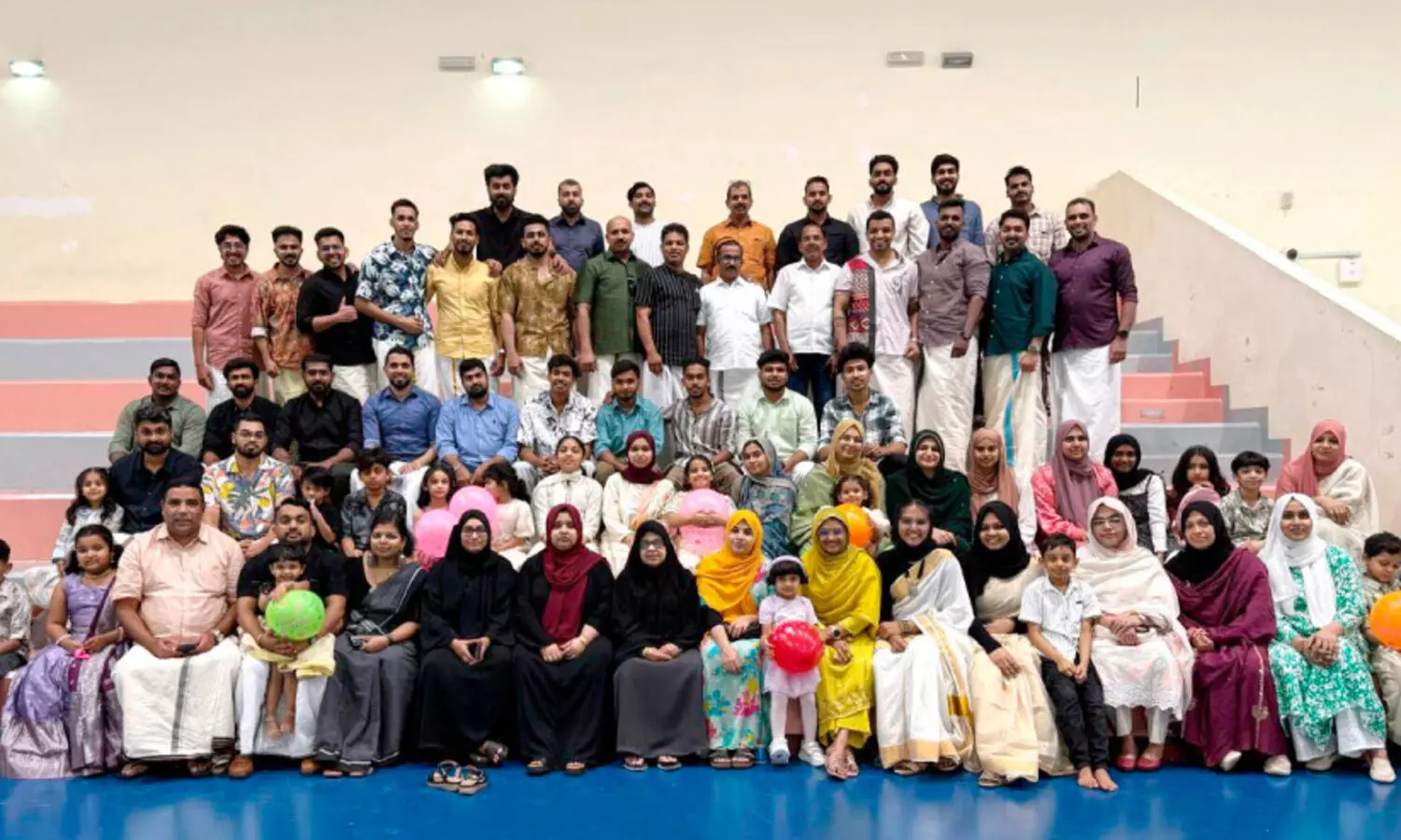 കു​റ്റ്യാ​ടി ചെ​റി​യ കു​മ്പ​ളം കൂ​ട്ടാ​യ്മ ഓ​ണാ​ഘോ​ഷം