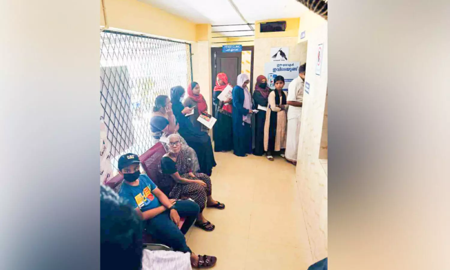 കടപ്പുറം ഗവ. ആശുപത്രി ഒ.പിയിൽ ഒരു ഡോക്ടർ; വലഞ്ഞ് രോഗികൾ