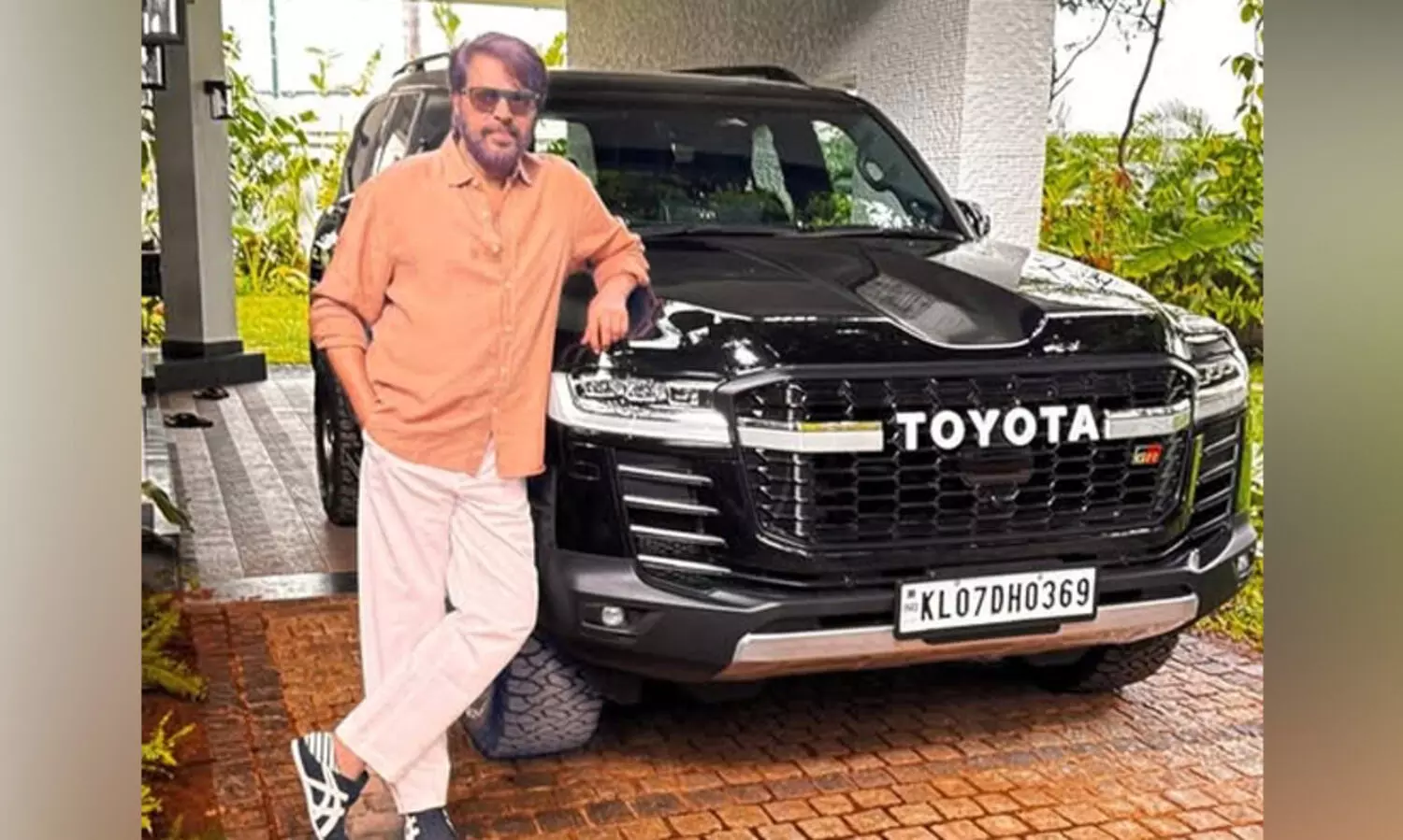 കാമറ വിളിക്കുന്നു... ചെറിയ ഇടവേളക്ക് ശേഷം ജീവിതത്തിൽ എനിക്ക് ഏറ്റവും ഇഷ്ടപ്പെട്ട കാര്യം വീണ്ടും ചെയ്യുന്നു -മമ്മൂട്ടി