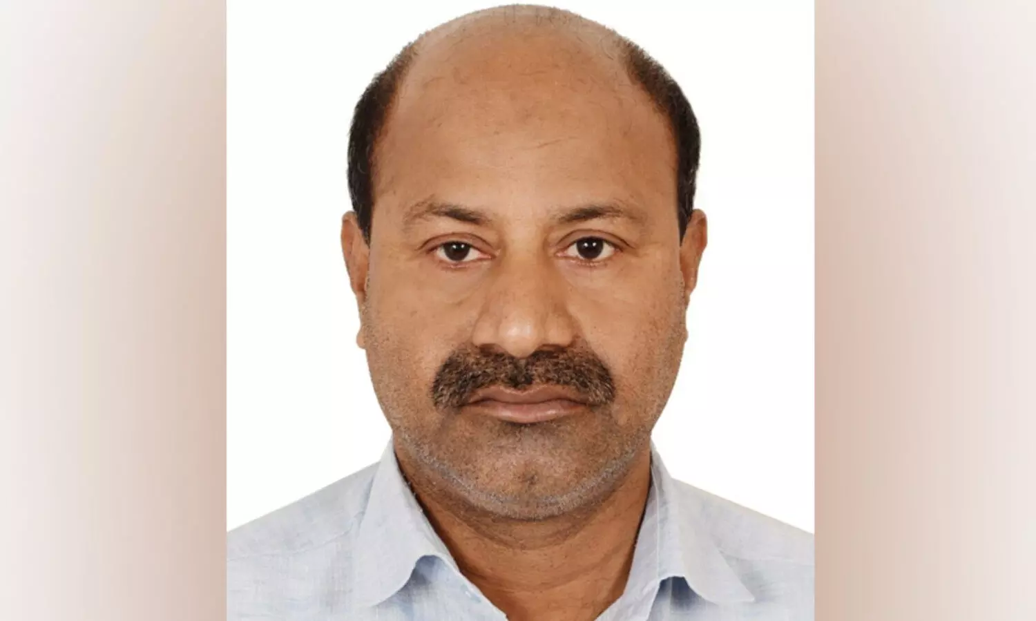 മൂന്ന്​ പതിറ്റാണ്ട്​ നീണ്ട പ്രവാസം: അബ്ദുല്‍ റഹ്മാന്‍ നാട്ടിലേക്ക്