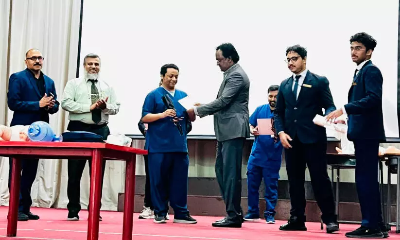 ദാറുസ്സിഹ മെഡിക്കൽ സെന്റർ സി.പി.ആർ പരിശീലനം നൽകി ദാറുസ്സിഹ മെഡിക്കൽ സെന്റർ സി.പി.ആർ പരിശീലനം നൽകി