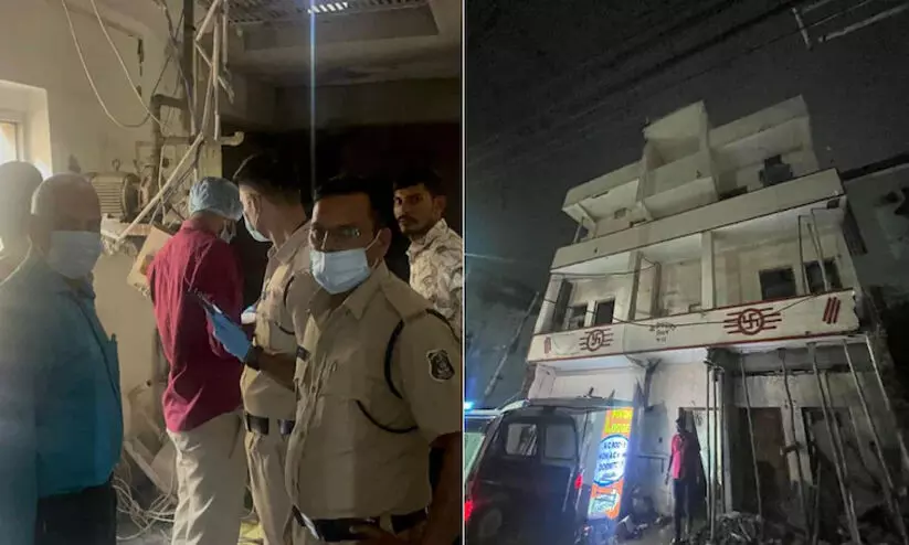 കാമുകനെ കഴുത്തറുത്ത് കൊലപ്പെടുത്തി ഗർഭിണിയായ പതിനാറുകാരി കാമുകനെ കഴുത്തറുത്ത് കൊലപ്പെടുത്തി ഗർഭിണിയായ പതിനാറുകാരി