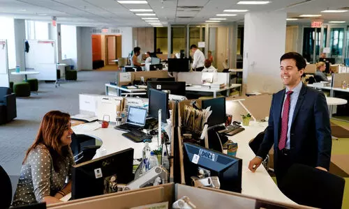 യു.എസിൽ ലക്ഷം സർക്കാർ ജീവനക്കാരുടെ ‘കൂട്ടരാജി’ക്ക് ഇന്നു തുടക്കം​