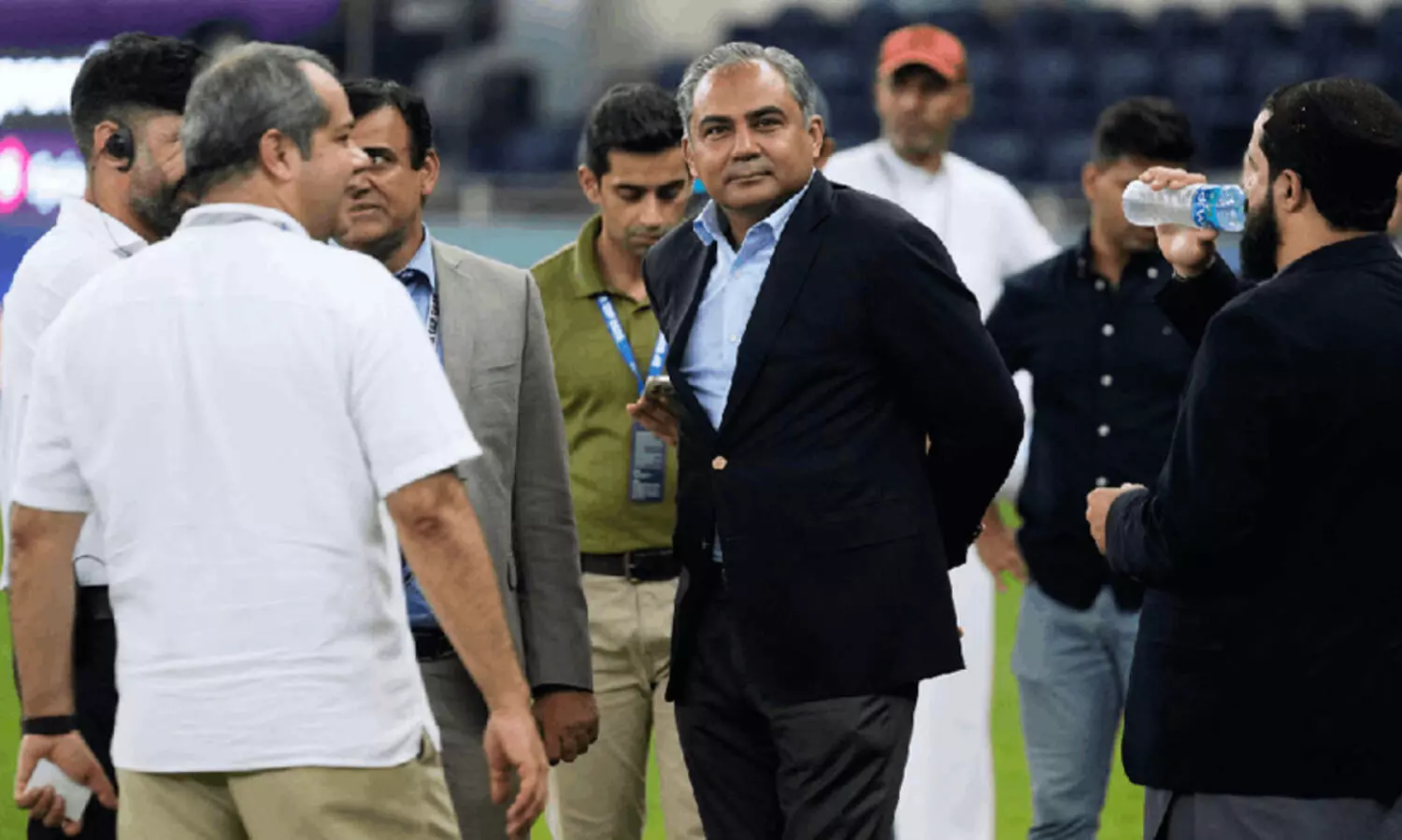 ബി.സി.സി.ഐയുടെ ഇംപീച്ച്മെന്റ് ഭീഷണി; ഏഷ്യ കപ്പ് ട്രോഫി യു.എ.ഇ ക്രിക്കറ്റ് ബോർഡിന് കൈമാറി നഖ്‌വി