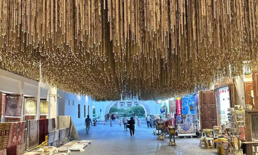 ബാബ് അൽ ബഹ്റൈനിലെ ‘അൽ-മുർത്തഇശ’ നീക്കം ചെയ്തു ബാബ് അൽ ബഹ്റൈനിലെ ‘അൽ-മുർത്തഇശ’ നീക്കം ചെയ്തു