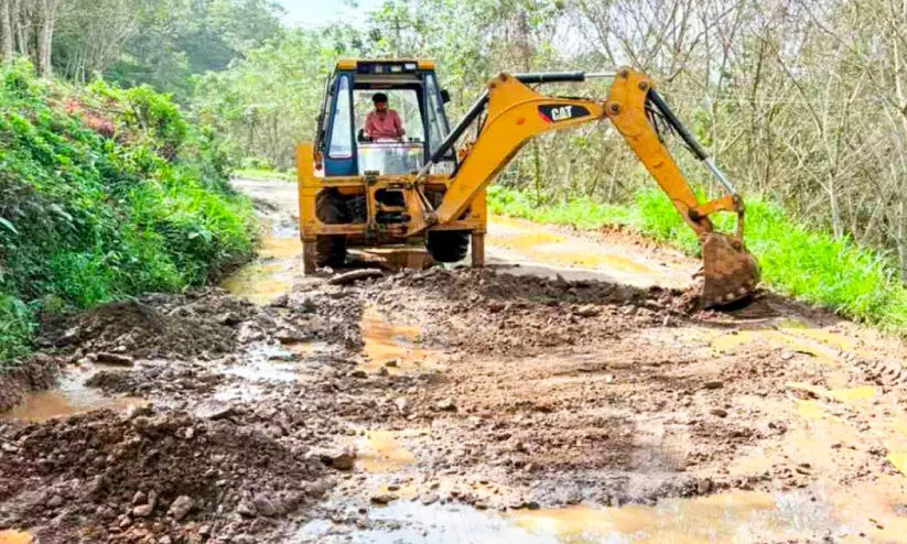 മന്ദമരുതി-സ്റ്റോർപ്പടി ​റോഡ്​: നിർമാണം തുടങ്ങി