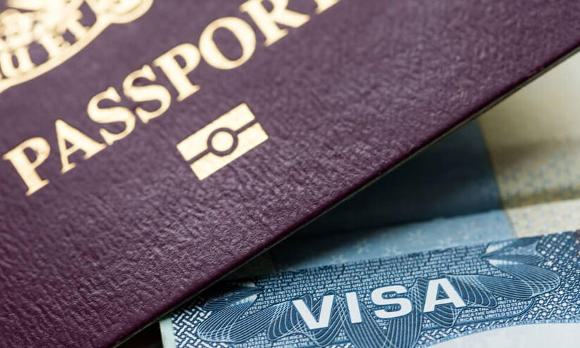 പാസ്പോർട്ടും വിസയുമൊന്നുമില്ലാതെ രാജ്യങ്ങൾ സന്ദർശിക്കാൻ അനുമതിയുള്ള ലോകത്തിലെ ഒരേ ഒരു വ്യക്തി പാസ്പോർട്ടും വിസയുമൊന്നുമില്ലാതെ രാജ്യങ്ങൾ സന്ദർശിക്കാൻ അനുമതിയുള്ള ലോകത്തിലെ ഒരേ ഒരു വ്യക്തി