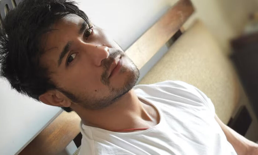 35 കോടിയുടെ കൊക്കെയ്നുമായി ബോളിവുഡ് നടൻ അറസ്റ്റിൽ 35 കോടിയുടെ കൊക്കെയ്നുമായി ബോളിവുഡ് നടൻ അറസ്റ്റിൽ