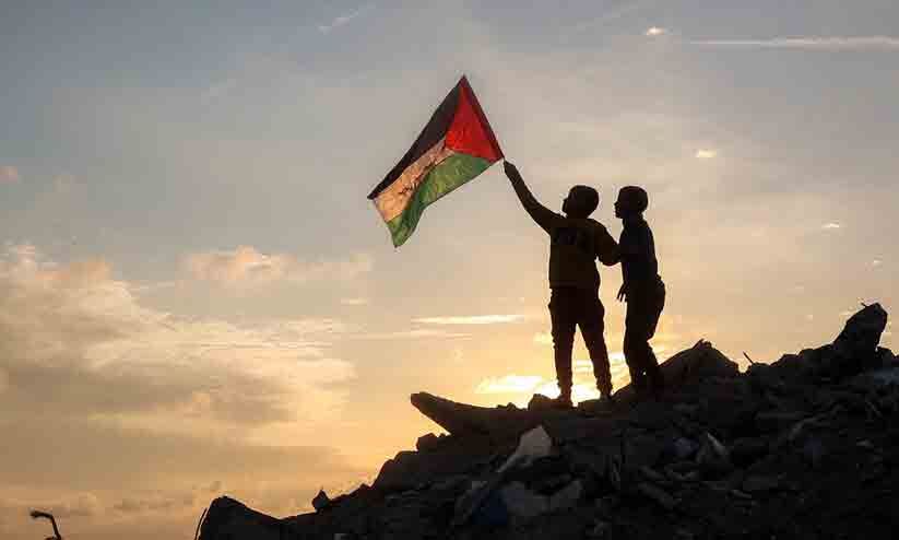 ഞങ്ങൾ ഞങ്ങൾ