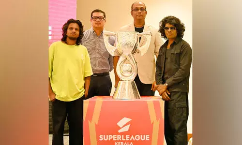 വല കുലുക്കാനാ​യെടാ