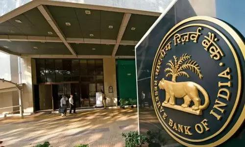 നിരക്കുകളിൽ മാറ്റമില്ല; റിപ്പോ നിരക്ക് 5.5 ശതമാനത്തിൽ നിലനിർത്തി ആർ.ബി.ഐ