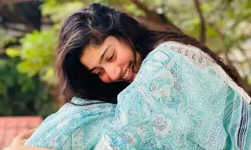 ‘മിക്ക സംവിധായകരും അങ്ങനെ ചെയ്യും…’മേക്കപ്പ് പരീക്ഷണങ്ങളെ കുറിച്ച് സായ് പല്ലവി