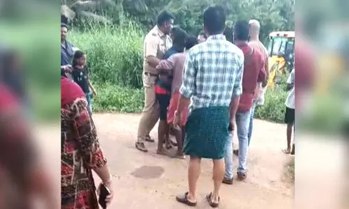 മാലിന്യ സംസ്കരണ പ്ലാന്റിന് മുന്നിൽ യുവാവിന്റെ ആത്മഹത്യാശ്രമം