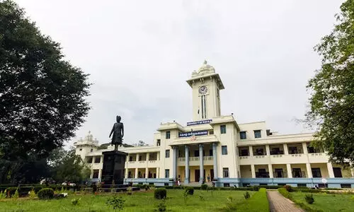 kerala university circular says no admission for students with criminal cases