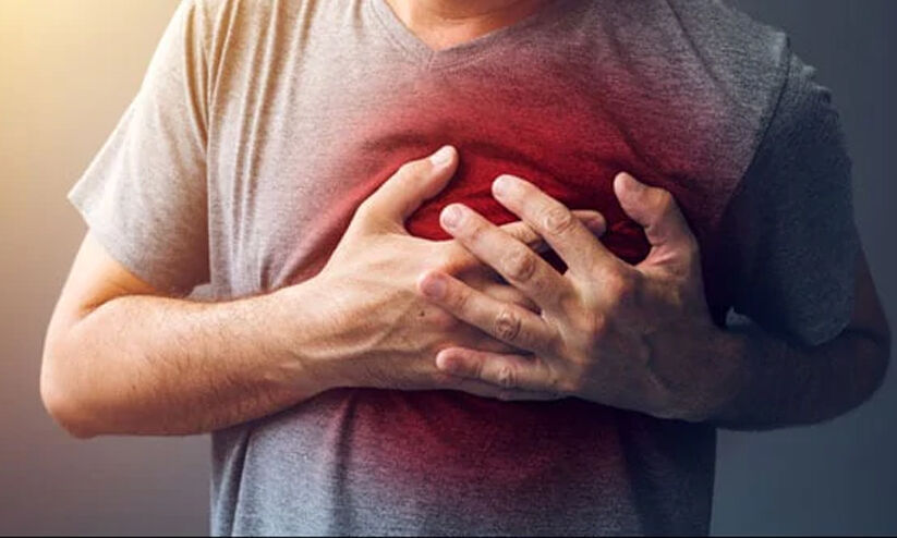 സമ്മർദവും സ്ക്രീനും വില്ലൻ: 35 നും 45നുമിടയിലുള്ളവരുടെ ഹൃദയാരോഗ്യം അപകടത്തിൽ സമ്മർദവും സ്ക്രീനും വില്ലൻ: 35 നും 45നുമിടയിലുള്ളവരുടെ ഹൃദയാരോഗ്യം അപകടത്തിൽ