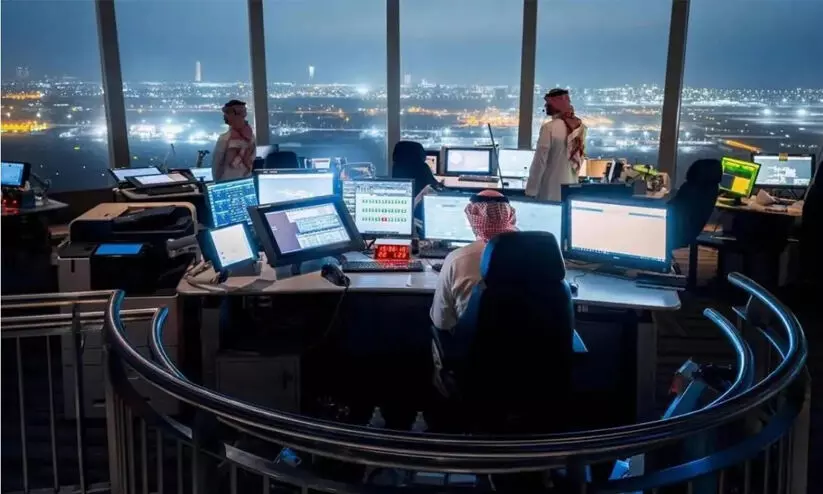 മിഡിൽ ഈസ്റ്റിലെ ആദ്യത്തെ വെർച്വൽ എയർ ട്രാഫിക് കൺട്രോൾ ടവർ സൗദിയിൽ പ്രവർത്തനം തുടങ്ങി മിഡിൽ ഈസ്റ്റിലെ ആദ്യത്തെ വെർച്വൽ എയർ ട്രാഫിക് കൺട്രോൾ ടവർ സൗദിയിൽ പ്രവർത്തനം തുടങ്ങി