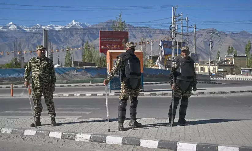 ലഡാക് സംഘർഷത്തിൽ മജിസ്ട്രേറ്റ് തല അന്വേഷണം ലഡാക് സംഘർഷത്തിൽ മജിസ്ട്രേറ്റ് തല അന്വേഷണം
