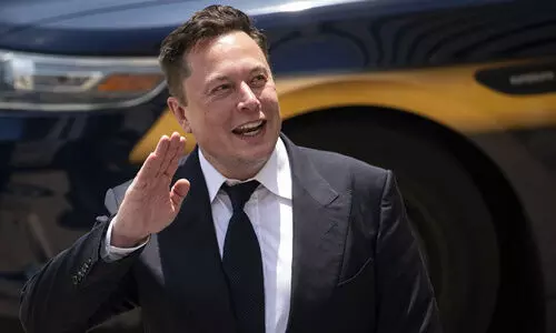 ഫോബ്സ് പട്ടികയിലെ ‘അതിസമ്പന്നൻ’: 500 ബില്യൺ ഡോളർ ആസ്തിയുമായി ഇലോൺ മസ്ക്