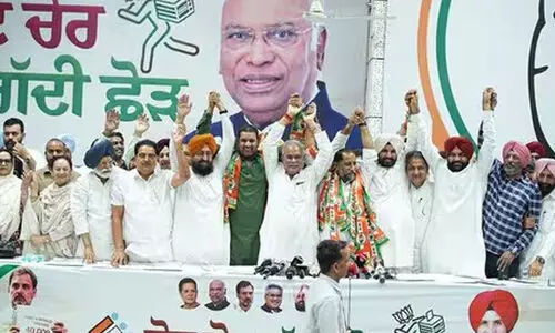 പഞ്ചാബിലെ മുൻ ബി.ജെ.പി മന്ത്രി അനിൽ ജോഷി കോൺഗ്രസിൽ ചേർന്നു