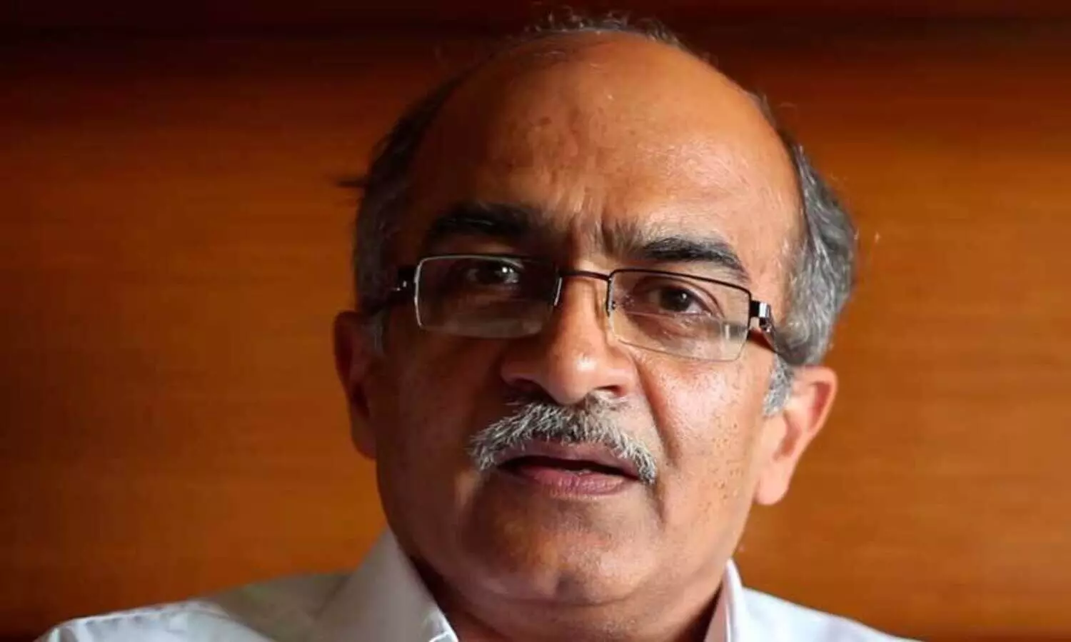 തെരഞ്ഞെടുപ്പ് കമീഷൻ ബി.​ജെ.പിയുടെ തെരഞ്ഞെടുപ്പ് മോർച്ചയായി, ബി.​ജെ.​പി​ക്ക് അ​നു​കൂ​ല വോ​ട്ട​ര്‍ പ​ട്ടി​ക​ ല​ക്ഷ്യ​മി​ടു​ന്നുവെന്നും പ്രശാന്ത് ഭൂഷൺ