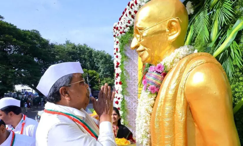 വി​ജ​യ​ദ​ശ​മി​യും ഗാ​ന്ധി​ജ​യ​ന്തി​യും ​ആഘോഷിച്ചു