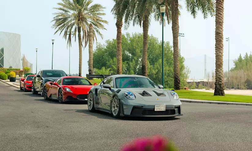 ലോകോത്തര ആഢംബര കാർ വേദിയാകാനൊരുങ്ങി ബഹ്‌റൈൻ