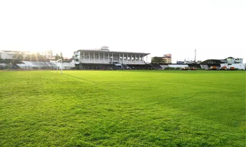 സൂപ്പര്‍ ലീഗിനായി കണ്ണൂർ ജവഹര്‍ സ്റ്റേഡിയം ഒരുങ്ങി