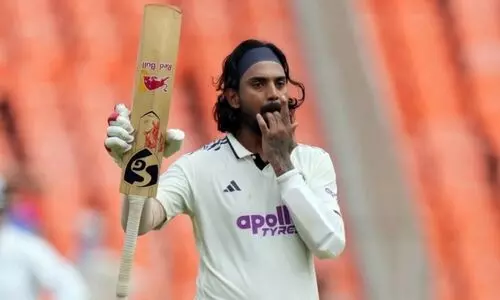 രാഹുലിന് സെഞ്ച്വറി, ഗില്ലിന് ഫിഫ്റ്റി; വിൻഡീസിനെതിരെ ഇന്ത്യക്ക് ലീഡ്, മികച്ച സ്കോറിലേക്ക്