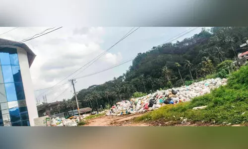കളിസ്ഥലങ്ങളില്ല; കാത്തിരിപ്പ്​ തുടർന്ന്​ കായികപ്രേമികൾ