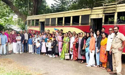 കെ.​എ​സ്.​ആ​ർ.​ടി.​സി​ ബ​ജ​റ്റ്‌ ടൂ​റി​സം; ഒ​റ്റ​പ്പാ​ലം വ​ഴി​യു​ള്ള യാ​ത്ര​ക്ക് തു​ട​ക്കം